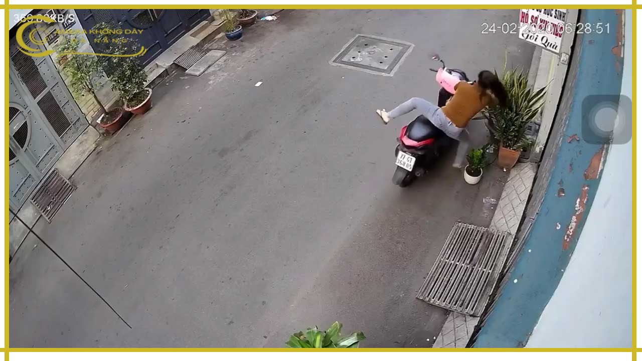 camera-wifi-an-ninh-yoosee-ngoai-troi-2-rau-xoay-360-2mp-21