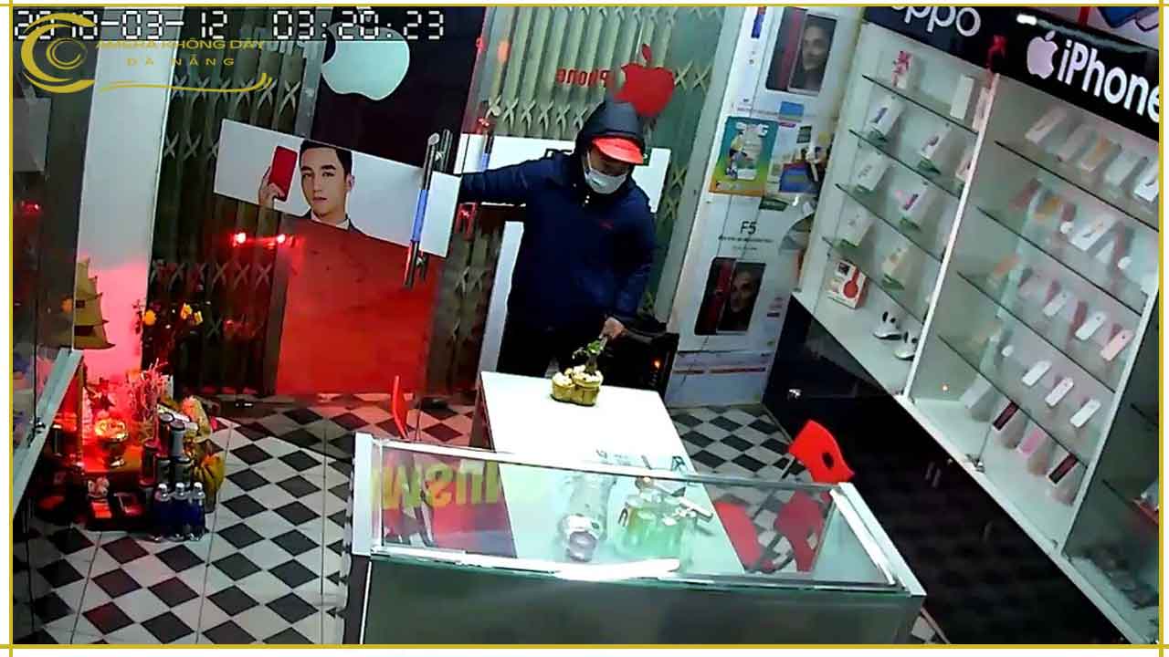 camera-wifi-co-that-su-chong-trom-khong-4