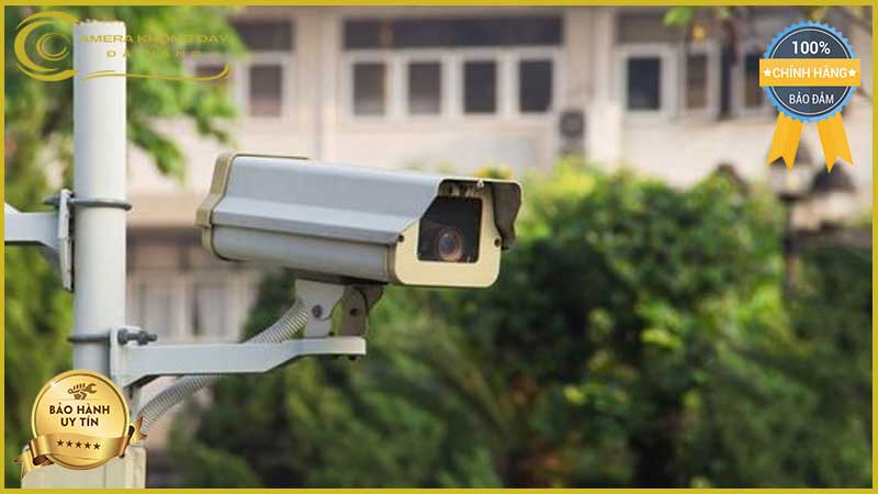 lap-dat-camera-giam-sat-tai-duong-dao-cong-chinh-1