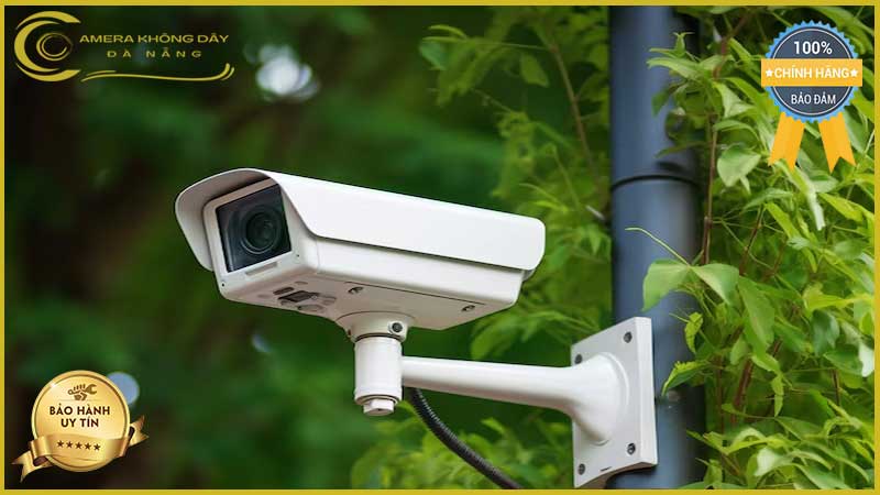 lap-dat-camera-giam-sat-tai-duong-le-van-hoan-1
