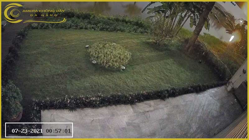 camera-hdtvi-hikvision-ds-2ce10df3t-fs-ngoai-troi-co-dinh-2mp.jpg-2