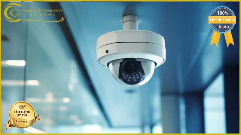 lap-dat-camera-giam-sat-tai-duong-le-sat-1