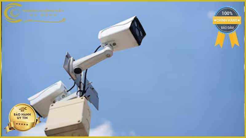 lap-dat-camera-giam-sat-tai-duong-nguyen-hong-2