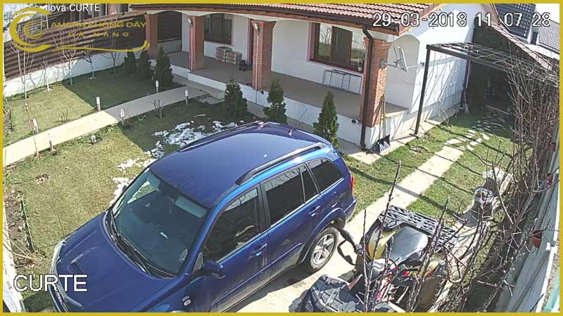 camera-4g-nang-luong-mat-troi-dahua-hikvision-ds-2xs2t41g0-id-4g-c04s05-ngoai-troi-co-dinh-4mp-2
