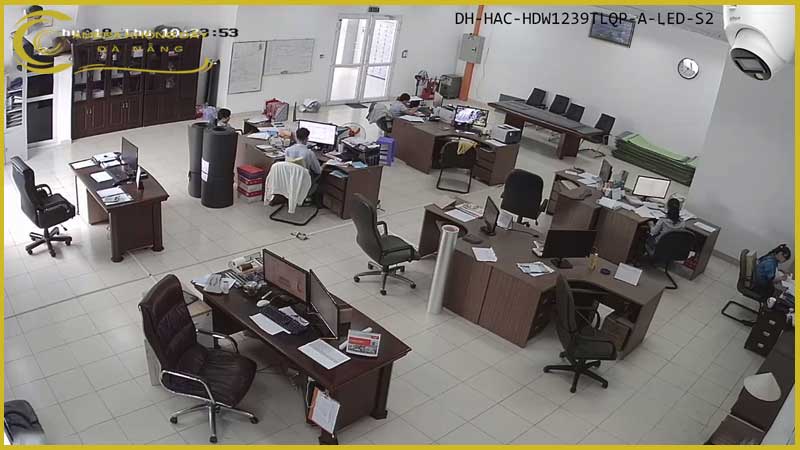 camera-hdcvi-dahua-dh-hac-hdw1239tlqp-a-led-s2-trong-nha-co-dinh-2mp-2