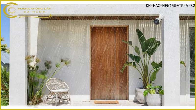 camera-hdcvi-dahua-dh-hac-hfw1500tp-a-s2-ngoai-troi-co-dinh-5mp-1