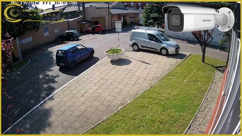 camera-ip-hikvision-ds-2cd2643g2-izs-ngoai-troi-co-dinh-4mp-2