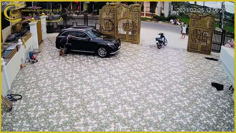 camera-ip-ptz-ds-2de2c400scg-e-ngoai-troi-4mp-2