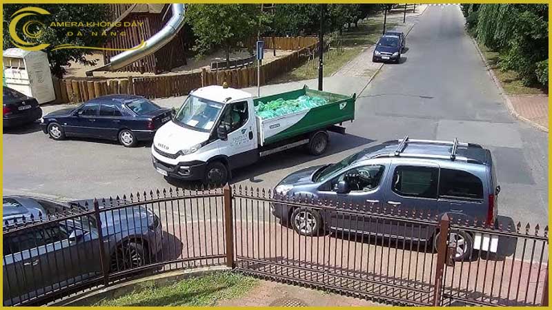 camera-ip-ptz-hikvision-ds-2de5232iw-ae-ngoai-troi-2mp-2