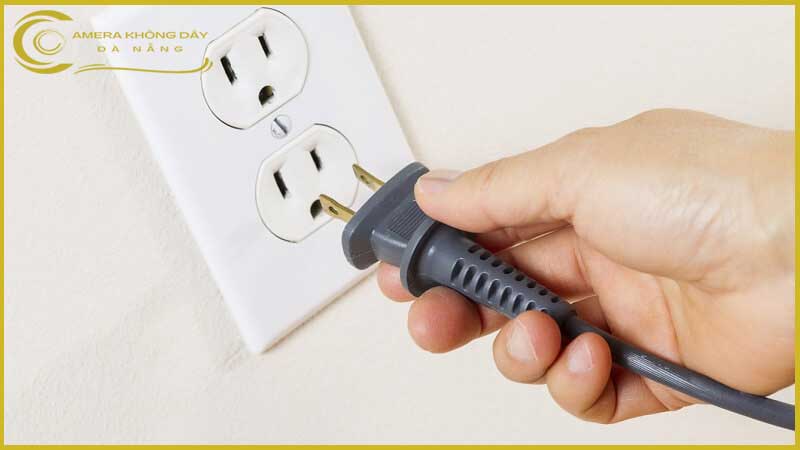 loi-dau-ghi-hikvision-camera-bi-reset-lien-tuc-1