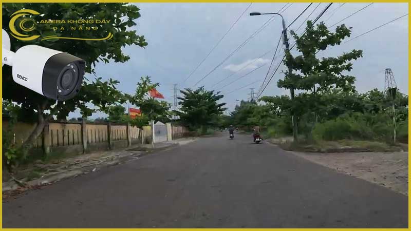 lap-dat-camera-giam-sat-an-ninh-tai-duong-nguyen-phu-huong-2