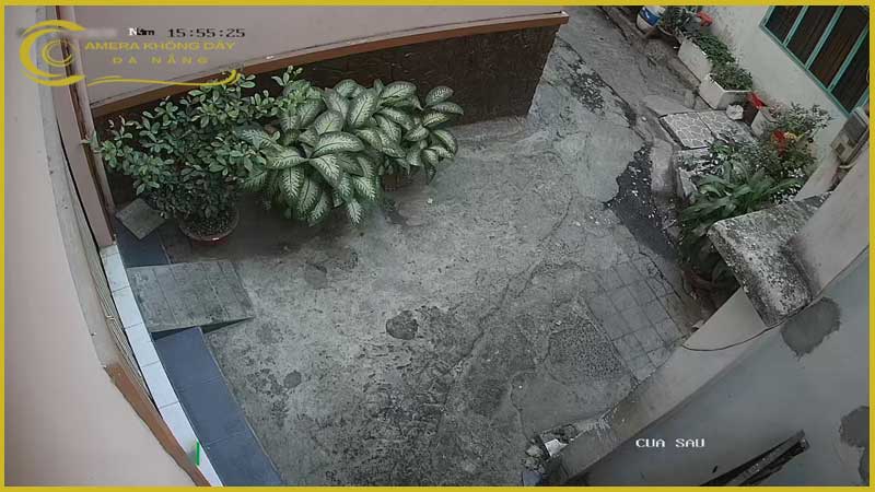 lap-dat-camera-giam-sat-an-ninh-tai-duong-pham-banh-3