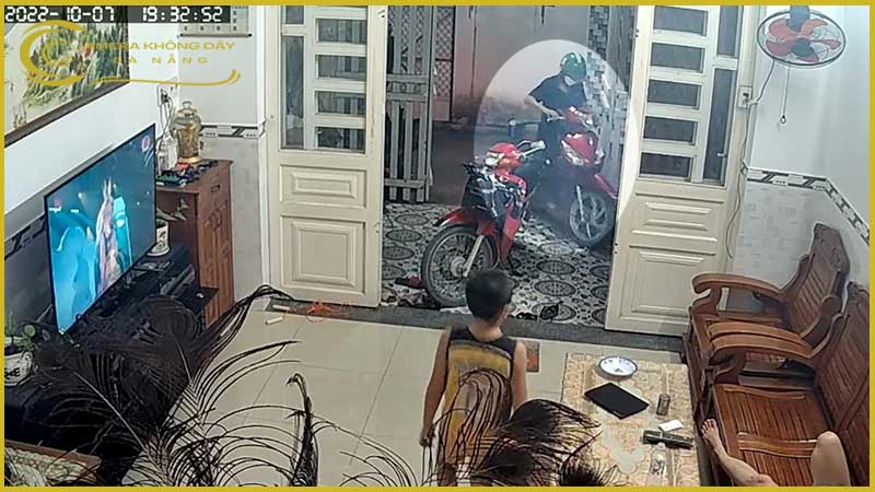 lap-dat-camera-giam-sat-an-ninh-tai-duong-phan-boi-3