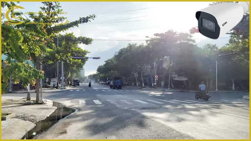 lap-dat-camera-giam-sat-an-ninh-tai-duong-trinh-dinh-thao-2
