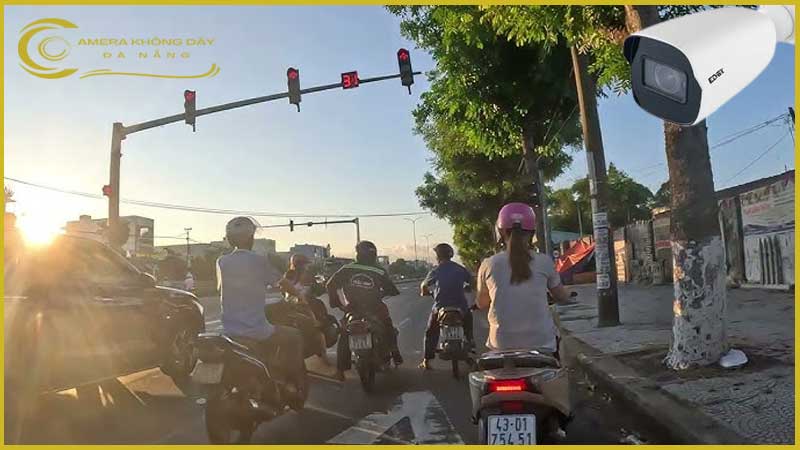lap-dat-camera-giam-sat-an-ninh-tai-duong-truong-chinh-2