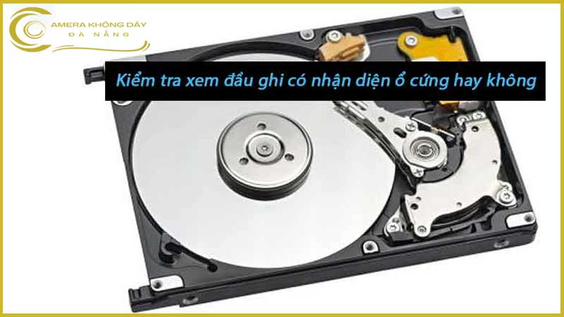 loi-dau-ghi-camera-kbvision-bi-treo-hay-hong-1