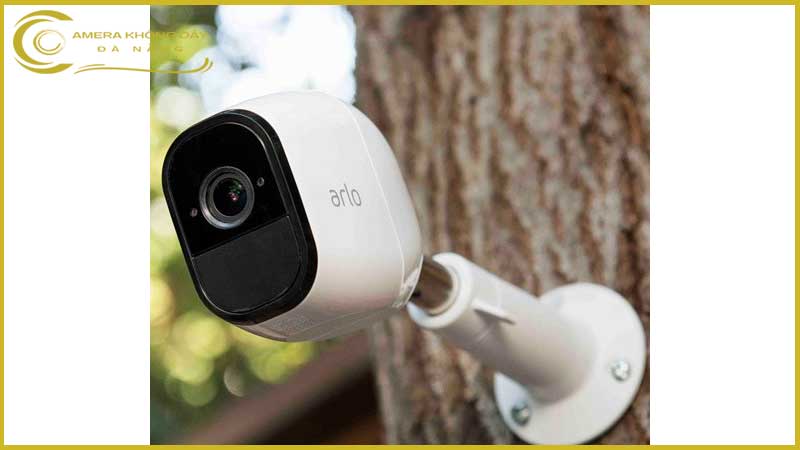 so-sanh-camera-co-day-va-camera-wifi-1